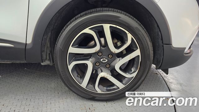 Renault Korea QM3 LE 2015 — фото 21