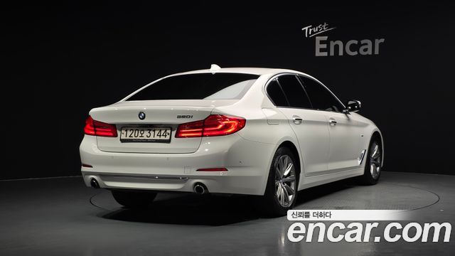 BMW 5 Series (G30) 520i Luxury 2018 — фото 2