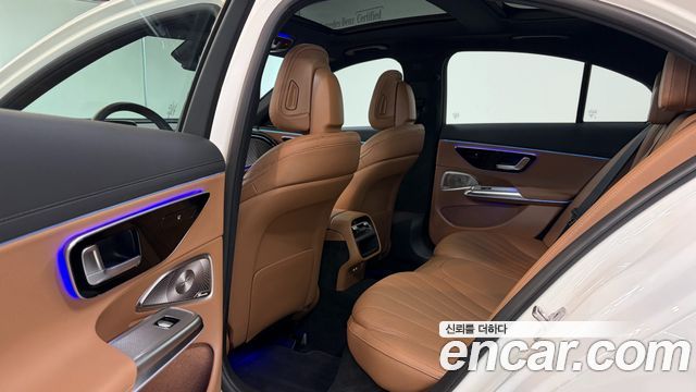 Mercedes-Benz E-Class (W214) E300 4MATIC Exclusive 2026 — фото 16
