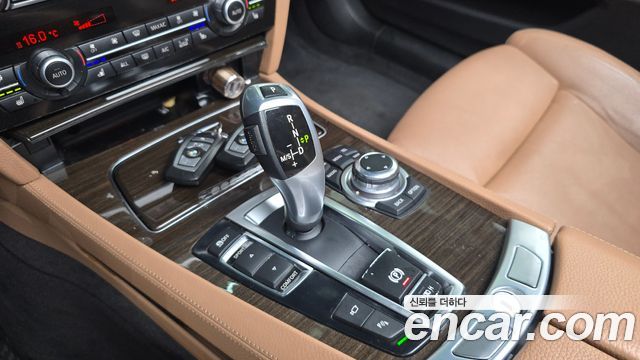 BMW 7 Series (F01) 730Ld 2013 — фото 9