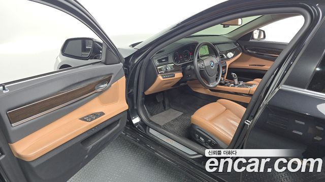 BMW 7 Series (F01) 730Ld 2013 — фото 10
