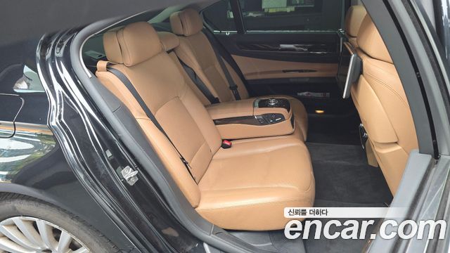 BMW 7 Series (F01) 730Ld 2013 — фото 11