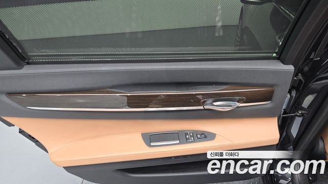 BMW 7 Series (F01) 730Ld 2013 — фото 25