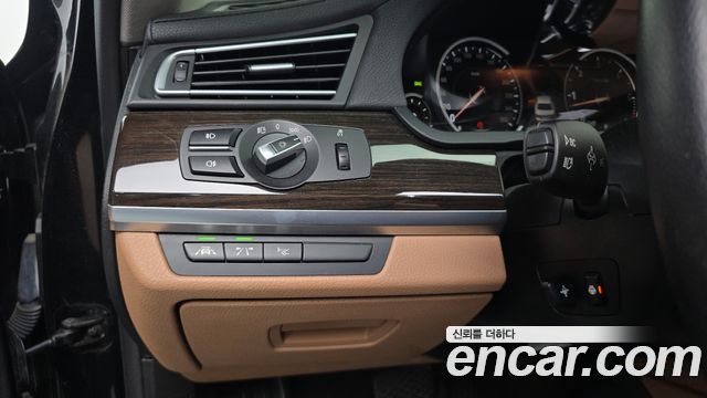 BMW 7 Series (F01) 730Ld 2013 — фото 27