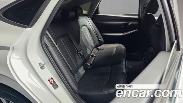 Hyundai Sonata (DN8) 2.0 Premium Plus 2022 — фото 11