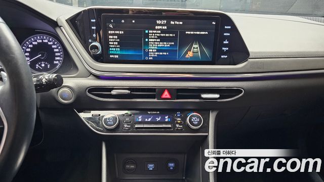 Hyundai Sonata (DN8) 2.0 Premium Plus 2022 — фото 14