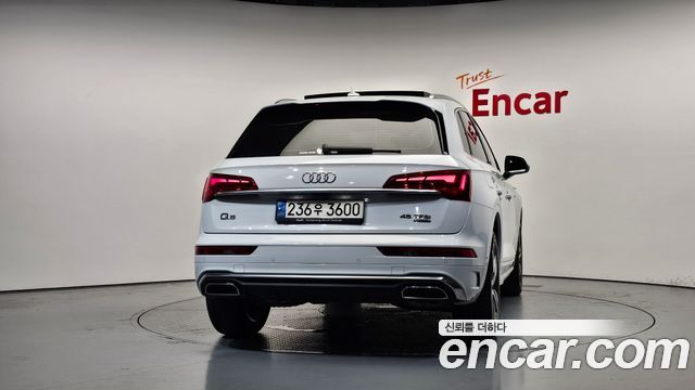 Audi Q5 (FY) 45 TFSI Quattro Premium 2021 — фото 4
