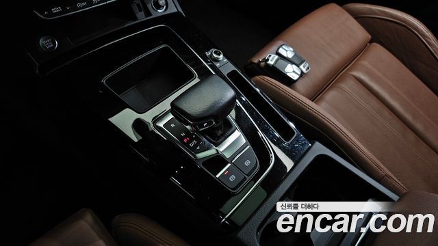Audi Q5 (FY) 45 TFSI Quattro Premium 2021 — фото 9