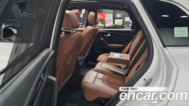 Audi Q5 (FY) 45 TFSI Quattro Premium 2021 — фото 12