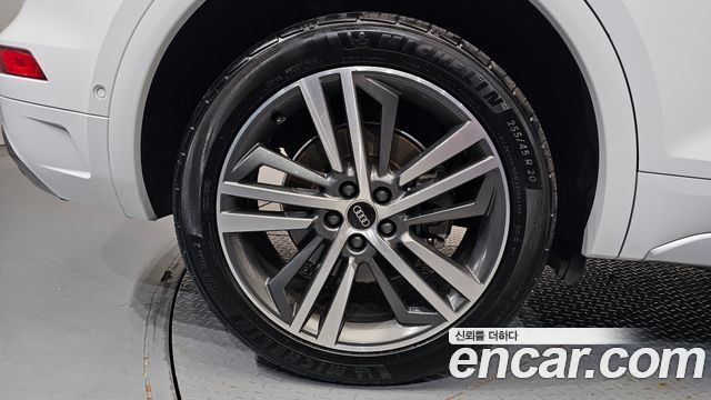 Audi Q5 (FY) 45 TFSI Quattro Premium 2021 — фото 21