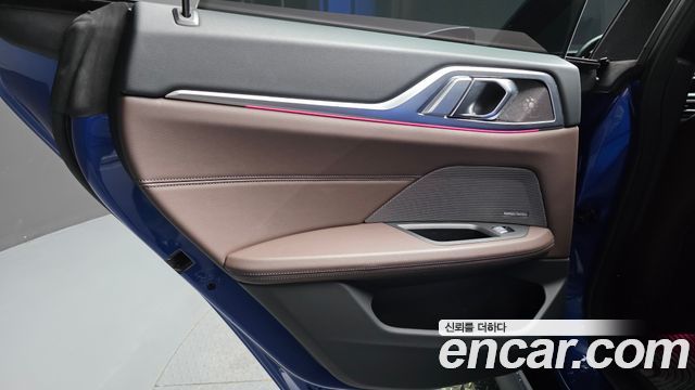 BMW i4 eDrive40 M Sports Pro 2024 — фото 31
