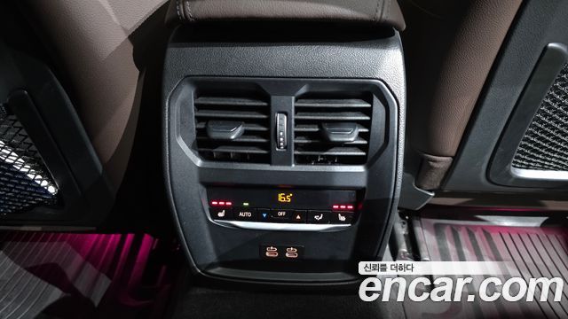 BMW i4 eDrive40 M Sports Pro 2024 — фото 35