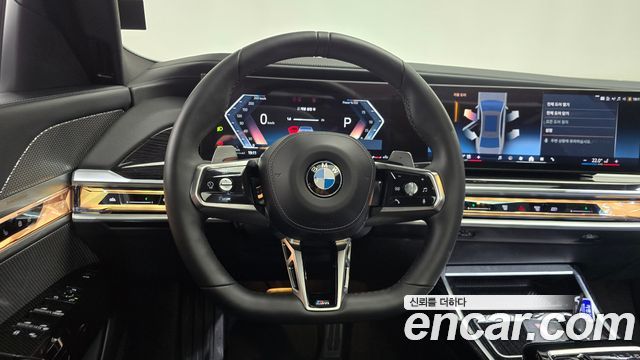 BMW 7 Series (G70) 740i xDrive M Sport 2025 — фото 13