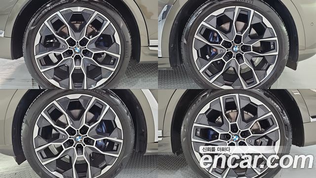 BMW X7 (G07) xDrive 40i M Sport 7STR 2024 — фото 5