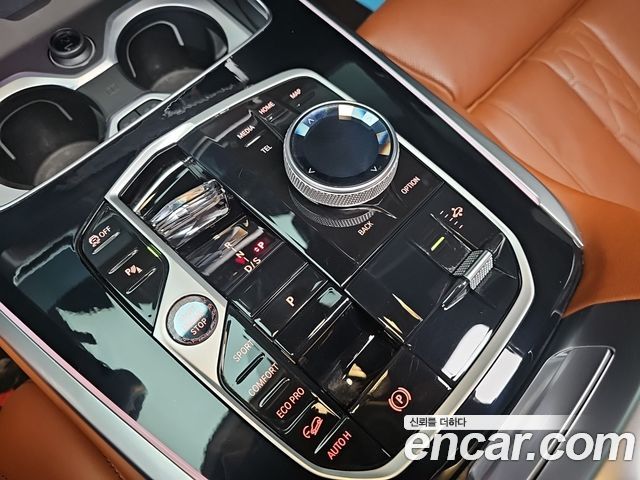 BMW X7 (G07) xDrive 40i M Sport 7STR 2024 — фото 9