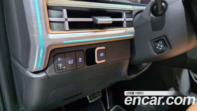 Hyundai Santa Fe (MX5) HEV 1.6 4WD Calligraphy 2024 — фото 12