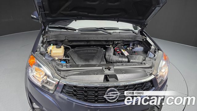 KG Mobility (SsangYong) Korando C 2.0 CVT 4WD Deluxe 2014 — фото 6