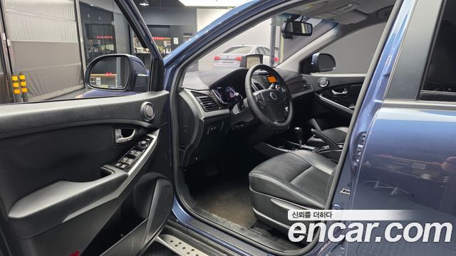 KG Mobility (SsangYong) Korando C 2.0 CVT 4WD Deluxe 2014 — фото 10
