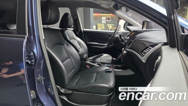 KG Mobility (SsangYong) Korando C 2.0 CVT 4WD Deluxe 2014 — фото 11