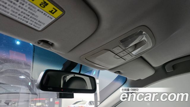 KG Mobility (SsangYong) Korando C 2.0 CVT 4WD Deluxe 2014 — фото 19