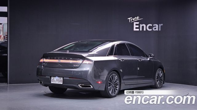 Lincoln MKZ 2.0 AWD 2nd 2016 — фото 2