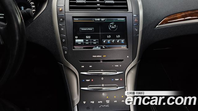 Lincoln MKZ 2.0 AWD 2nd 2016 — фото 13