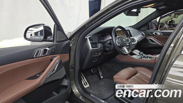 BMW X6 (G06) xDrive40i M Sport 2021 — фото 10