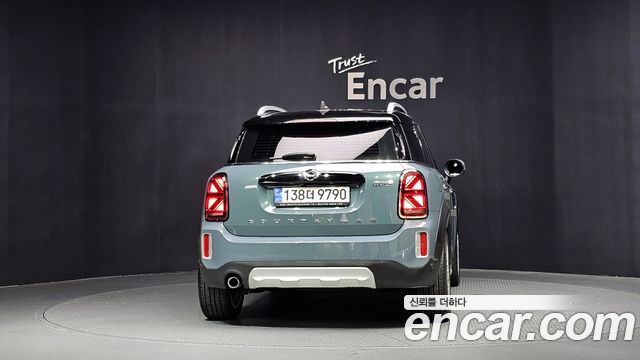 MINI Cooper Countryman HIGH 2nd 2021 — фото 4