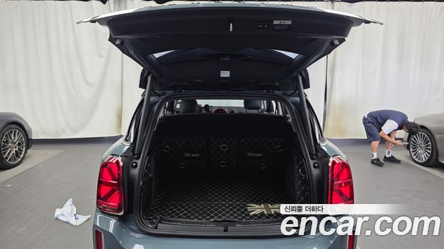 MINI Cooper Countryman HIGH 2nd 2021 — фото 24