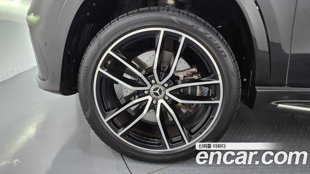 Mercedes-Benz GLS-Class (X167) GLS580 4MATIC 2024 — фото 5
