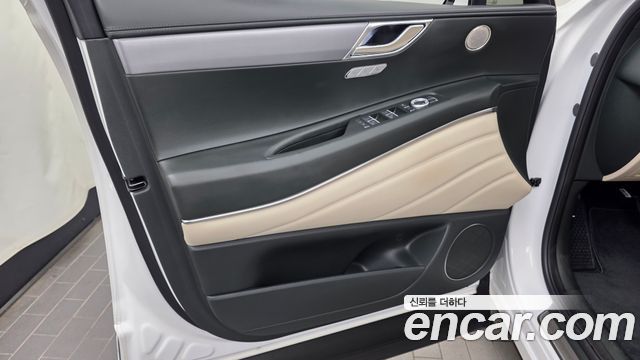 Genesis GV80 2.5T Gasoline 2WD 2024 — фото 30