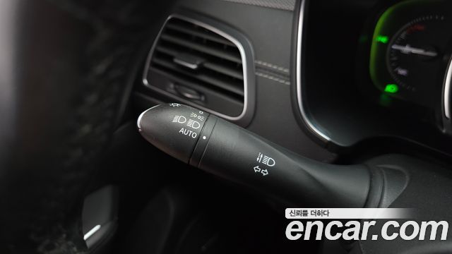 Renault Korea SM6 2.0 GDe LE 2020 — фото 17