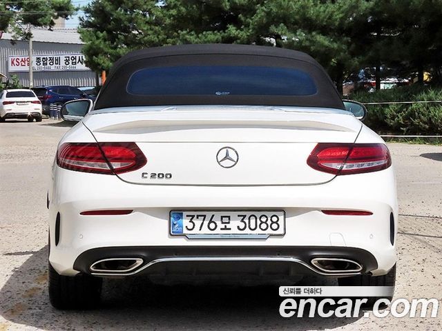 Mercedes-Benz C-Class (W205) C200 Cabriolet 2023 — фото 4