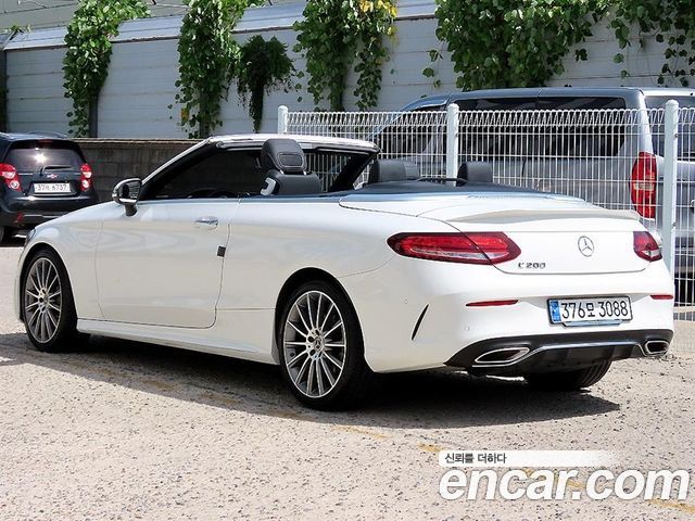 Mercedes-Benz C-Class (W205) C200 Cabriolet 2023 — фото 7