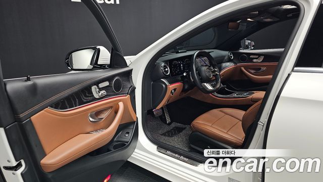 Mercedes-Benz E-Class (W213) E220d 4MATIC AMG Line 2021 — фото 10