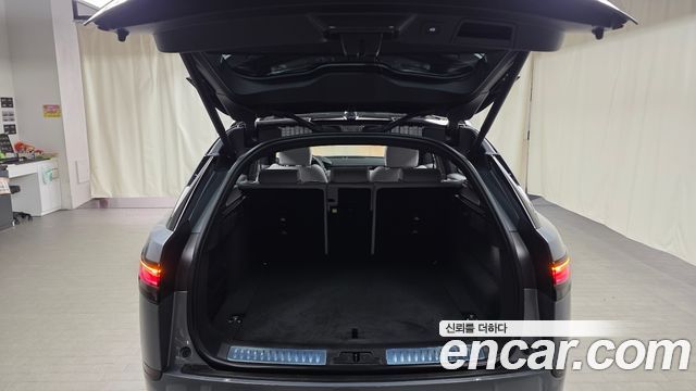 Land Rover Range Rover Velar 2.0 P250 Dynamic SE 2026 — фото 20