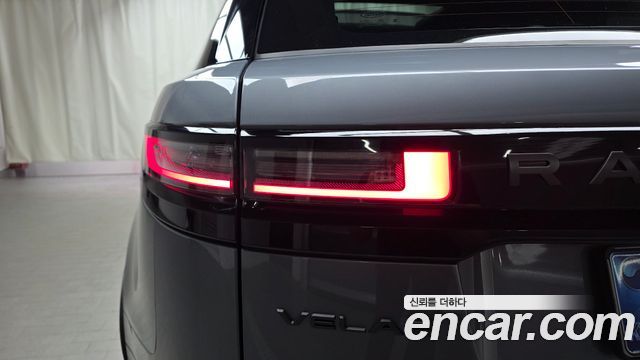 Land Rover Range Rover Velar 2.0 P250 Dynamic SE 2026 — фото 23