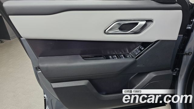 Land Rover Range Rover Velar 2.0 P250 Dynamic SE 2026 — фото 24