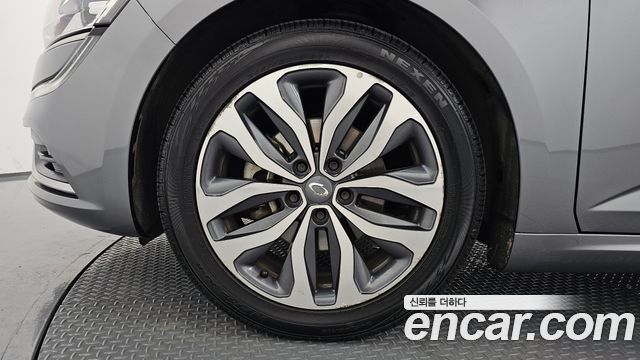 Renault Korea SM6 2.0 GDe LE 2016 — фото 5