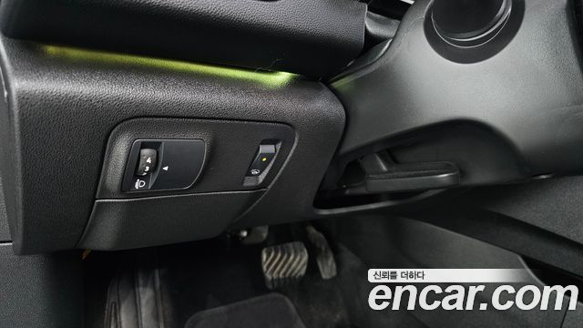 Renault Korea SM6 2.0 GDe LE 2016 — фото 19