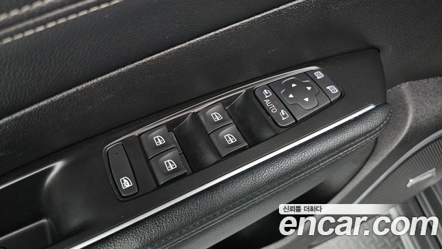 Renault Korea SM6 2.0 GDe LE 2016 — фото 28