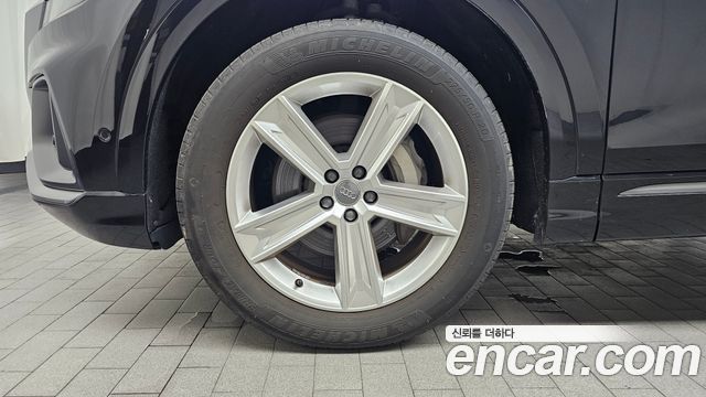 Audi Q8 (4M) 45 TDI Quattro Premium 2020 — фото 5