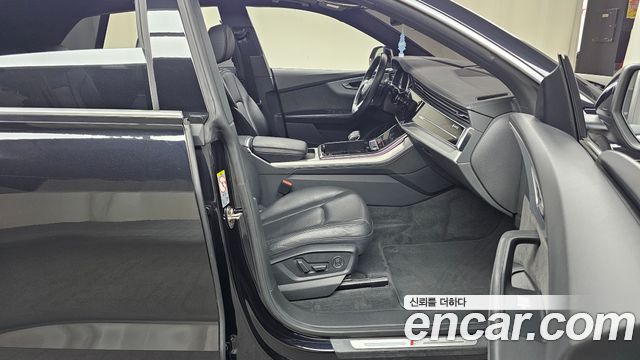 Audi Q8 (4M) 45 TDI Quattro Premium 2020 — фото 26