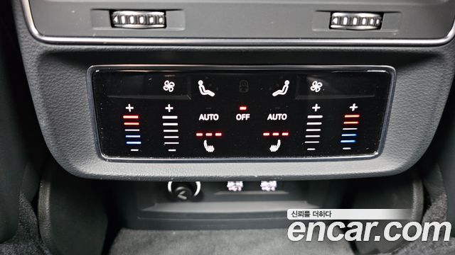 Audi Q8 (4M) 45 TDI Quattro Premium 2020 — фото 32
