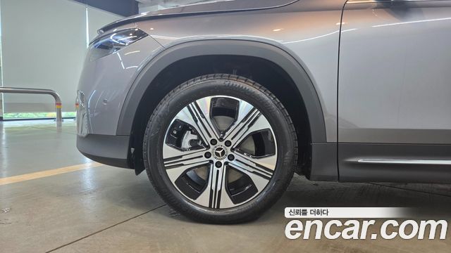 Mercedes-Benz EQB (X243) EQB300 4MATIC Progressive 2026 — фото 5