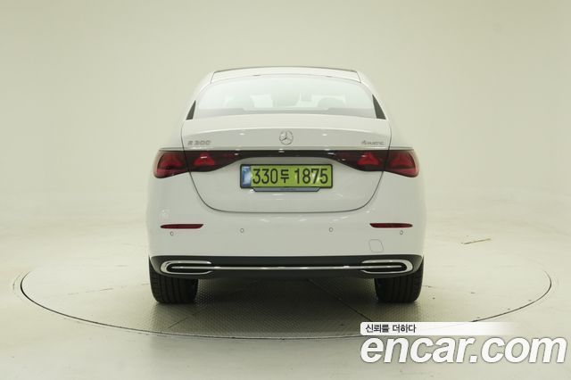 Mercedes-Benz E-Class (W214) E300 4MATIC Exclusive 2025 — фото 4