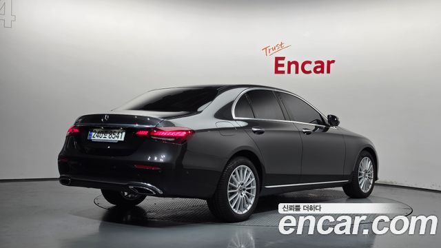 Mercedes-Benz E-Class (W213) E250 Exclusive 2023 — фото 2