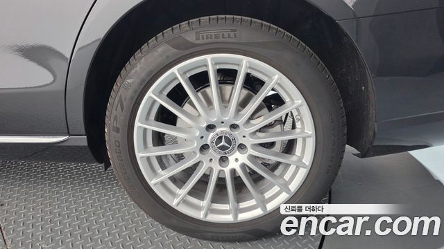 Mercedes-Benz E-Class (W213) E250 Exclusive 2023 — фото 21