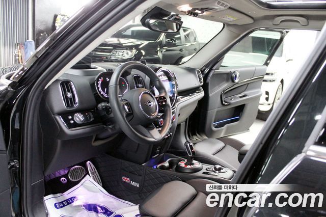 MINI Cooper Countryman Classic 2nd 2024 — фото 8
