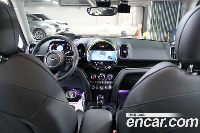 MINI Cooper Countryman Classic 2nd 2024 — фото 9